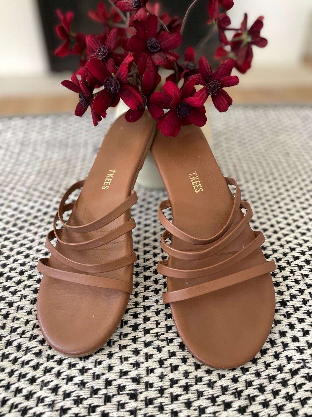 TKEES Sienna Leather Strappy Sandals Size 8 Brown